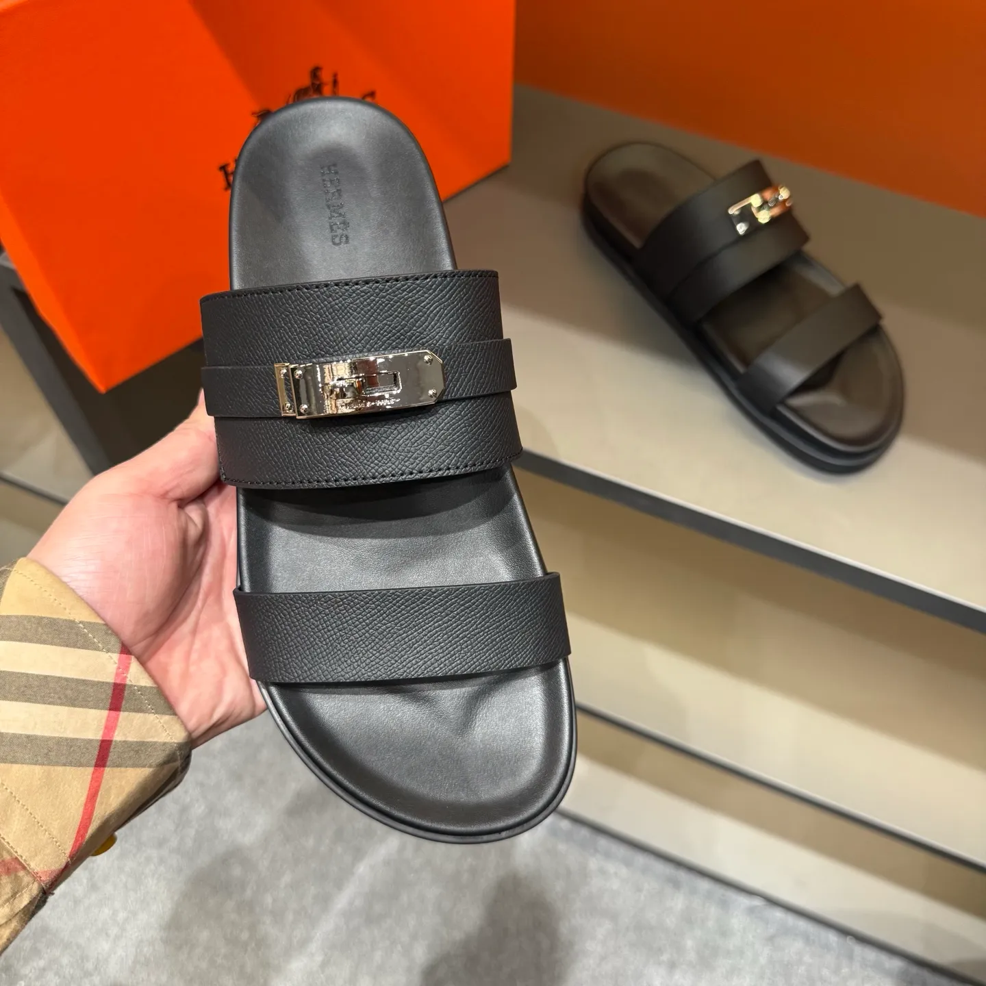 Men's shoes 💰300, size 38-45, the new 2014 summer Hermes shoes are the same as the original ones, handmade by masters! ❥High-end customization, exclusive products, the highest version in the industry⚠❥Using: Hermers upper: (pursuing top walking comfort) ✨Top quality on sale━━━━Hermes━━━━━